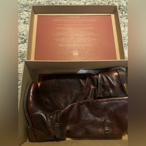 Frye Dorado Riding Boot with Lug Sole Sz 9 women’s good condition!Retails @ $698
